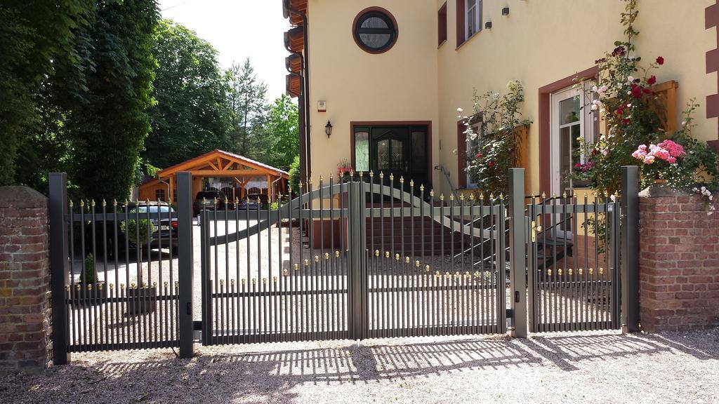 Landhaus Warndtwald Wadgassen ภายนอก รูปภาพ